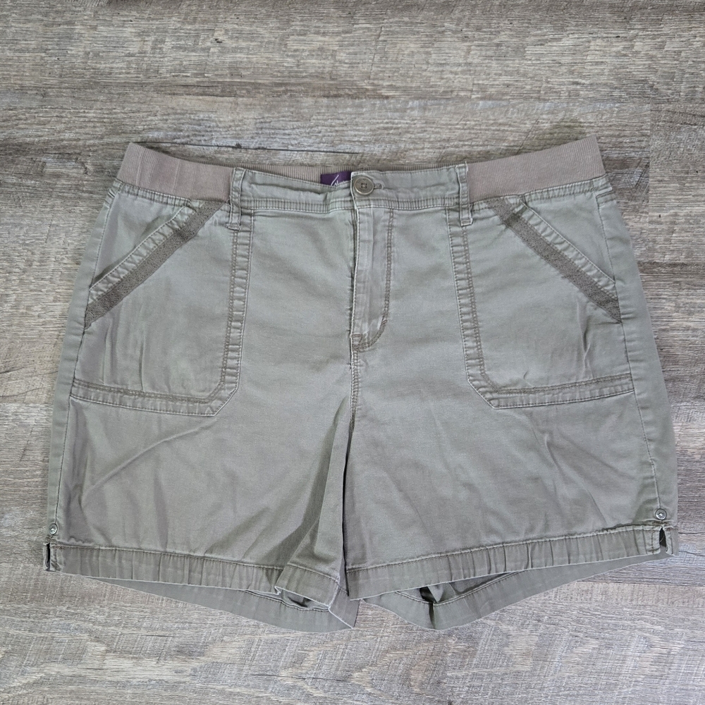 Gloria Vanderbilt Women's Olive Brown Utility Shorts